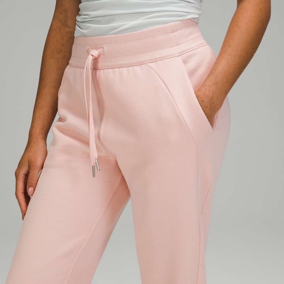 Lululemon Scuba High-Rise Jogger *Fleece 28" EUC Size 20 *FLAW - SEE NOTES - Picture 3 of 7